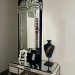 Stylowy Apartament Blisko Starego Miasta