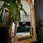 Stylowy Apartament Blisko Starego Miasta
